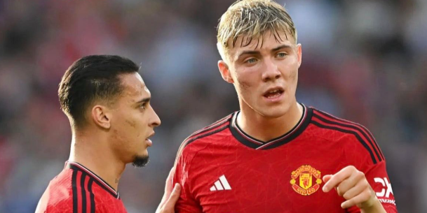 Antony and Rasmus Højlund Both Leave on Loan with Obligatory Purchase; Total Fee Exceeds £70m