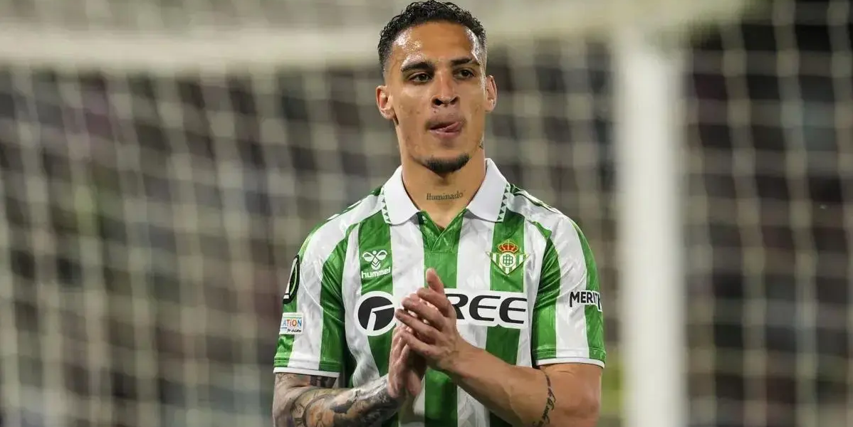 Betis Suspends Talks with Man Utd Over Antony Due to Inability to Afford Transfer Fee and Wages