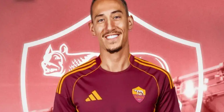 Kostas Tsimikas Set to Join Roma on Loan