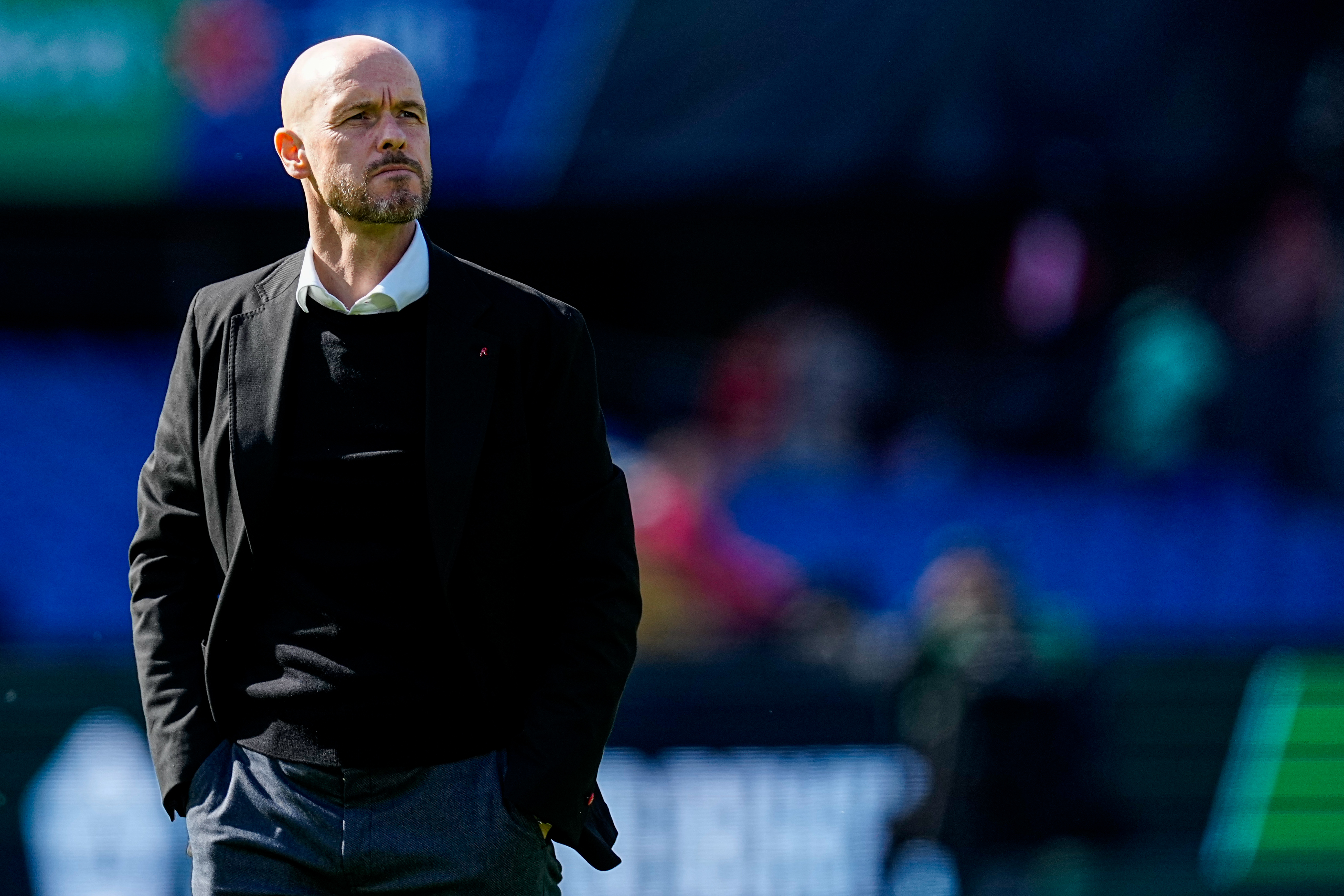 Ten Hag Continuously Demanded New Signings + Vetoed Zaka's Sale; Training Sessions Were Lengthy and Players Were Often Made to Do Push-Ups