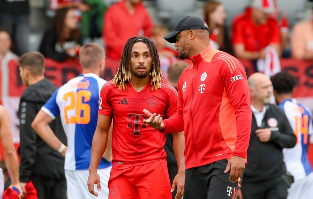 Inside Bayern, People Wonder What Kompany Sees in Sacha Boey