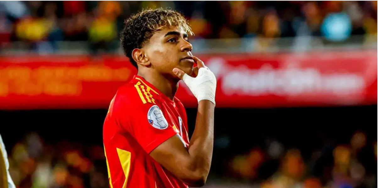 الاتحاد الملكي الإسباني، يامال، برشلونة، جواز سفر، كاميل.لايف