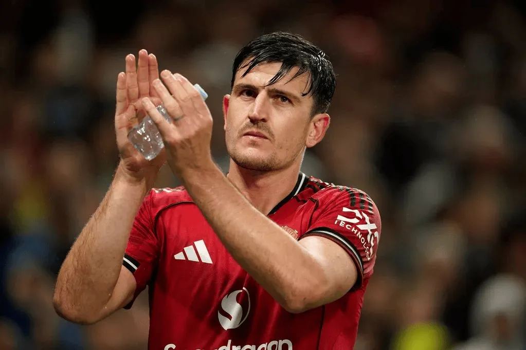 English Premier League, Ratcliffe, Manchester United, Maguire, camel live