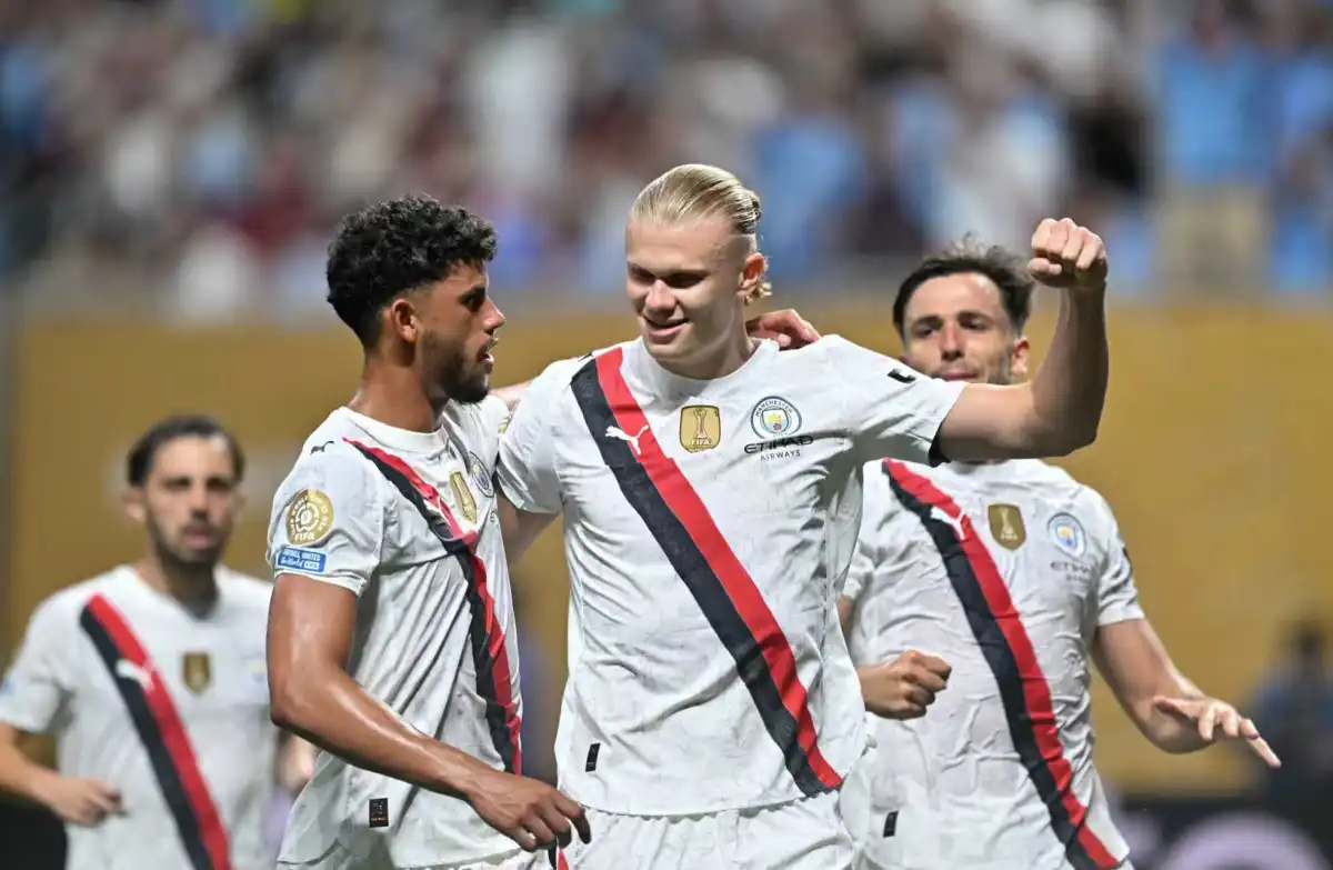 الدوري الإنجليزي، هالاند، سوق الانتقالات، بث مباشر