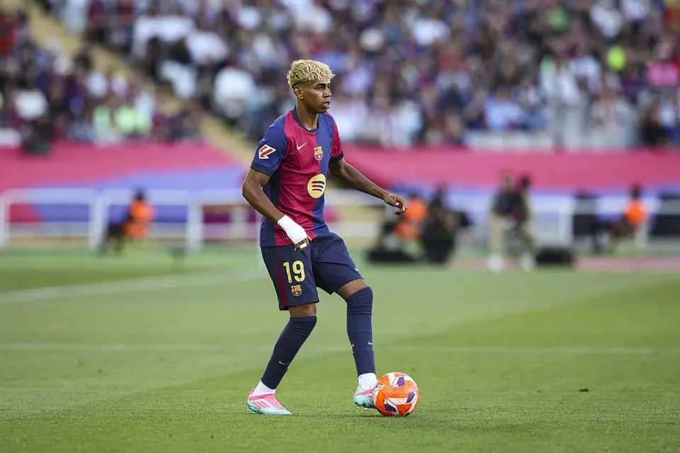 Spanish La Liga, FC Barcelona, Yamal, camel live