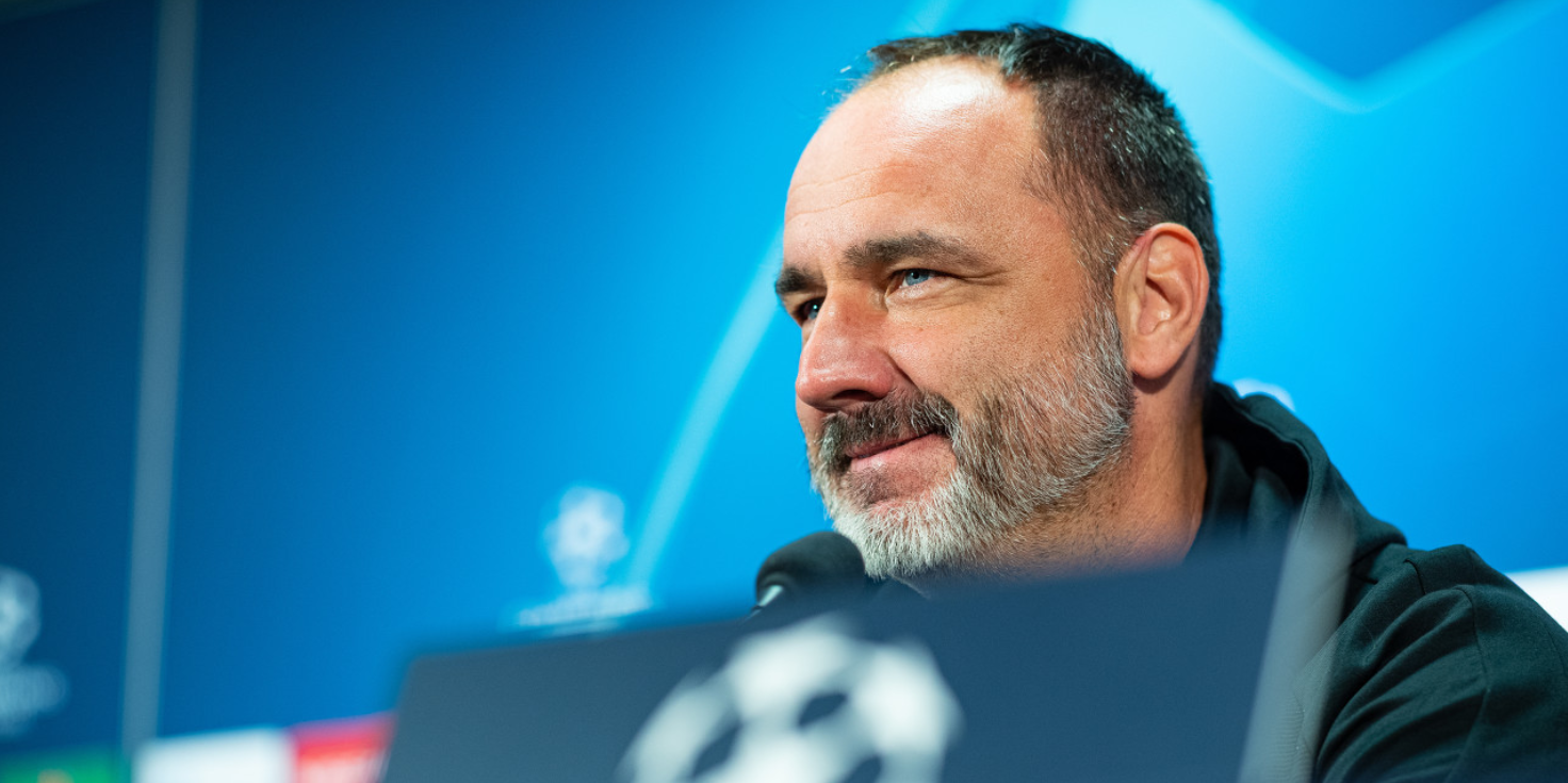 Slavia Prague,Arsenal,Champions League,Jindřich Trpišovský