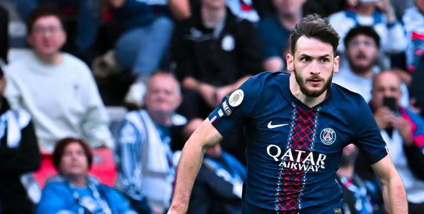 Kvaratskhelia: Bayern Is Really Extremely Strong; They Defended PSG's Attacks Well Even with 10 Men