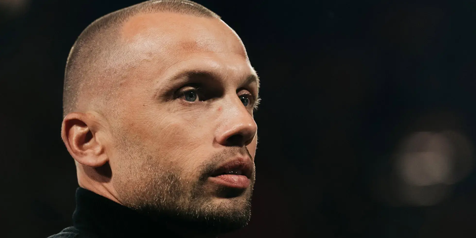 Official: Ajax Manager Heitinga Sacked; Team Lost All Four Champions League Games This Season