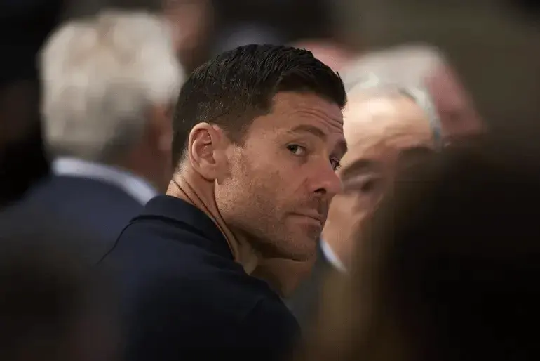 Real Madrid,Alonso,Vinícius and Mbappé,La Liga,Champions League,camel.live