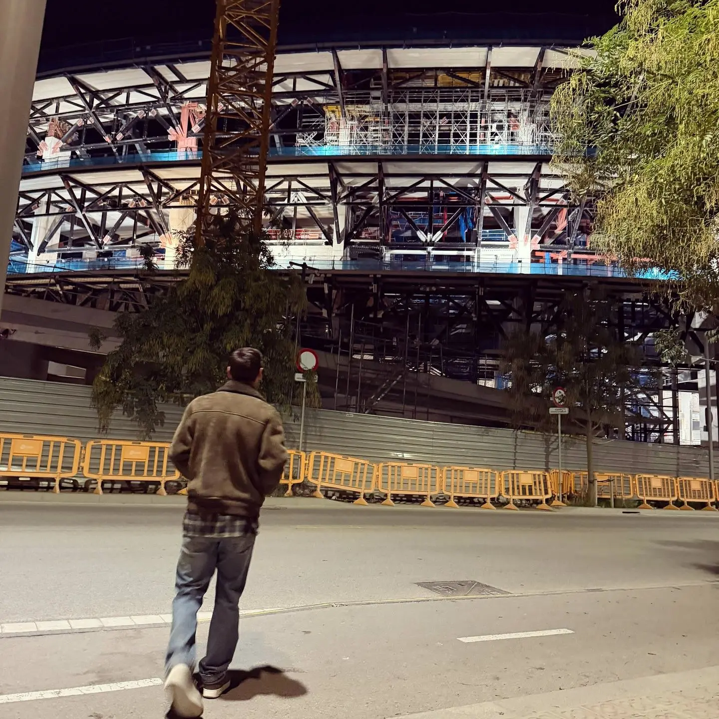 Barcelona, Camp Nou, Messi, Laporta, Camel Live