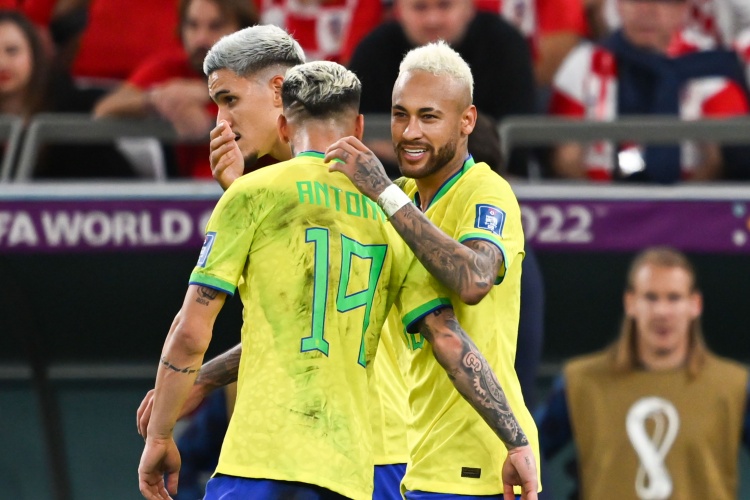 Casemiro: Following Argentina’s Use of Messi, Brazil Can Also Structure Tactics Around Neymar