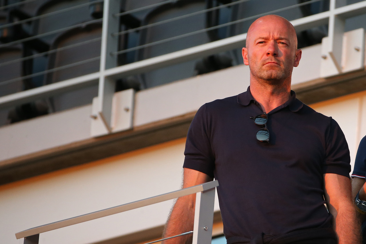Shearer: Liverpool Have Dropped Out of Title Race, Salah’s Form Is Far Worse Than Last Season