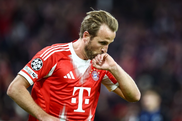 Barcelona Denies Rumors of Signing Kane, Has Not Considered Candidates to Replace Lewandowski Yet