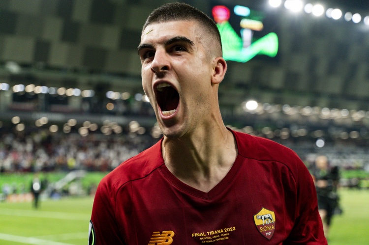 Mancini: Roma Deserves Serie A Top Spot, but It's Too Early to Talk About Title Race in November