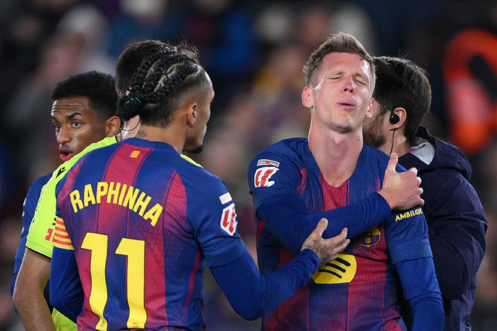 Olmo ,Barcelona,Atlético Madrid,injury,camel.live