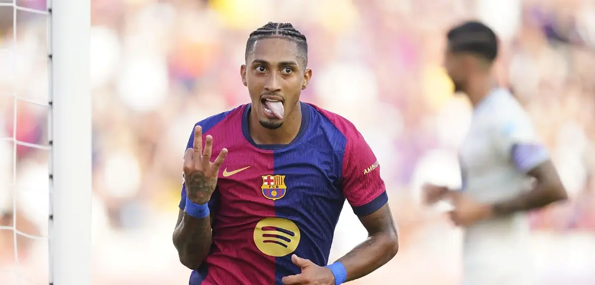 Barcelona,Raphinha Wife ,camel.live