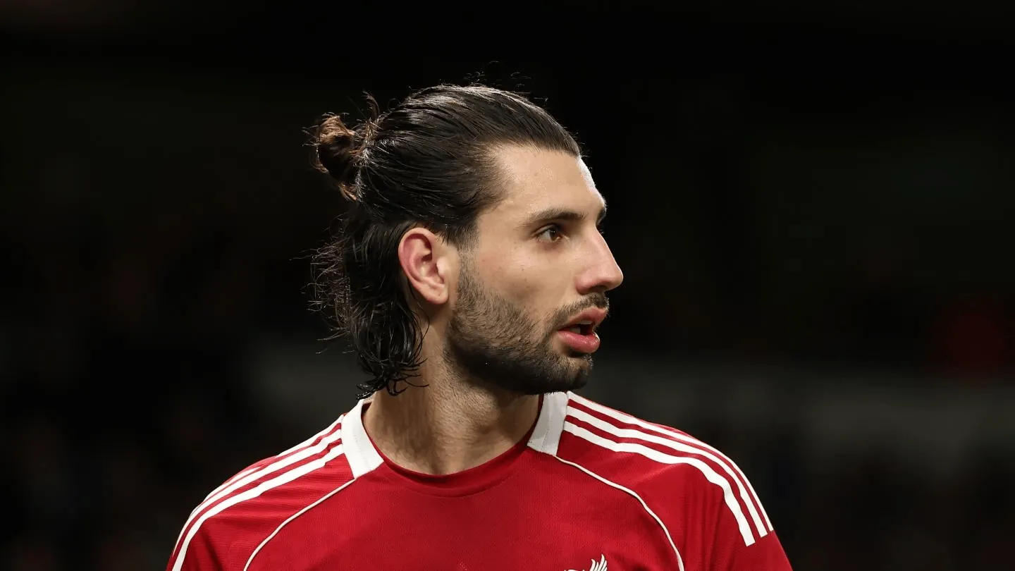 Premier League,Liverpool,Tottenham Hotspur,Slot,Szoboszlai,camel.live