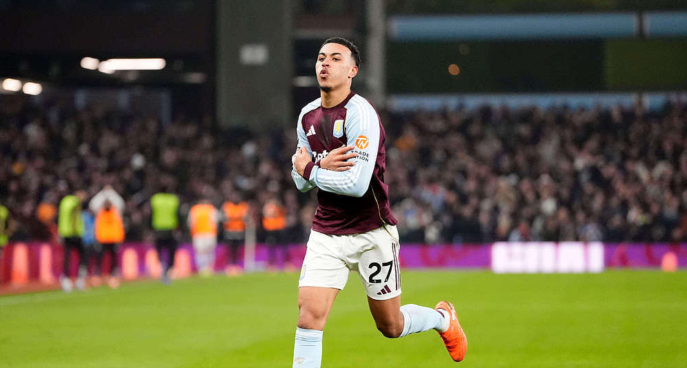 Stats, 10-Game Winning, Manchester United, English Premier League, camel live