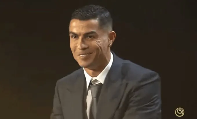 FIFA World Cup, Ronaldo, Saudi Professional League, Al Nassr FC, Trophies, camel live