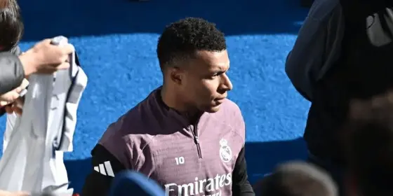 ميسي، ريال مدريد، التواء الرباط الجانبي الخارجي للركبة اليسرى، كاميل دوت لايف