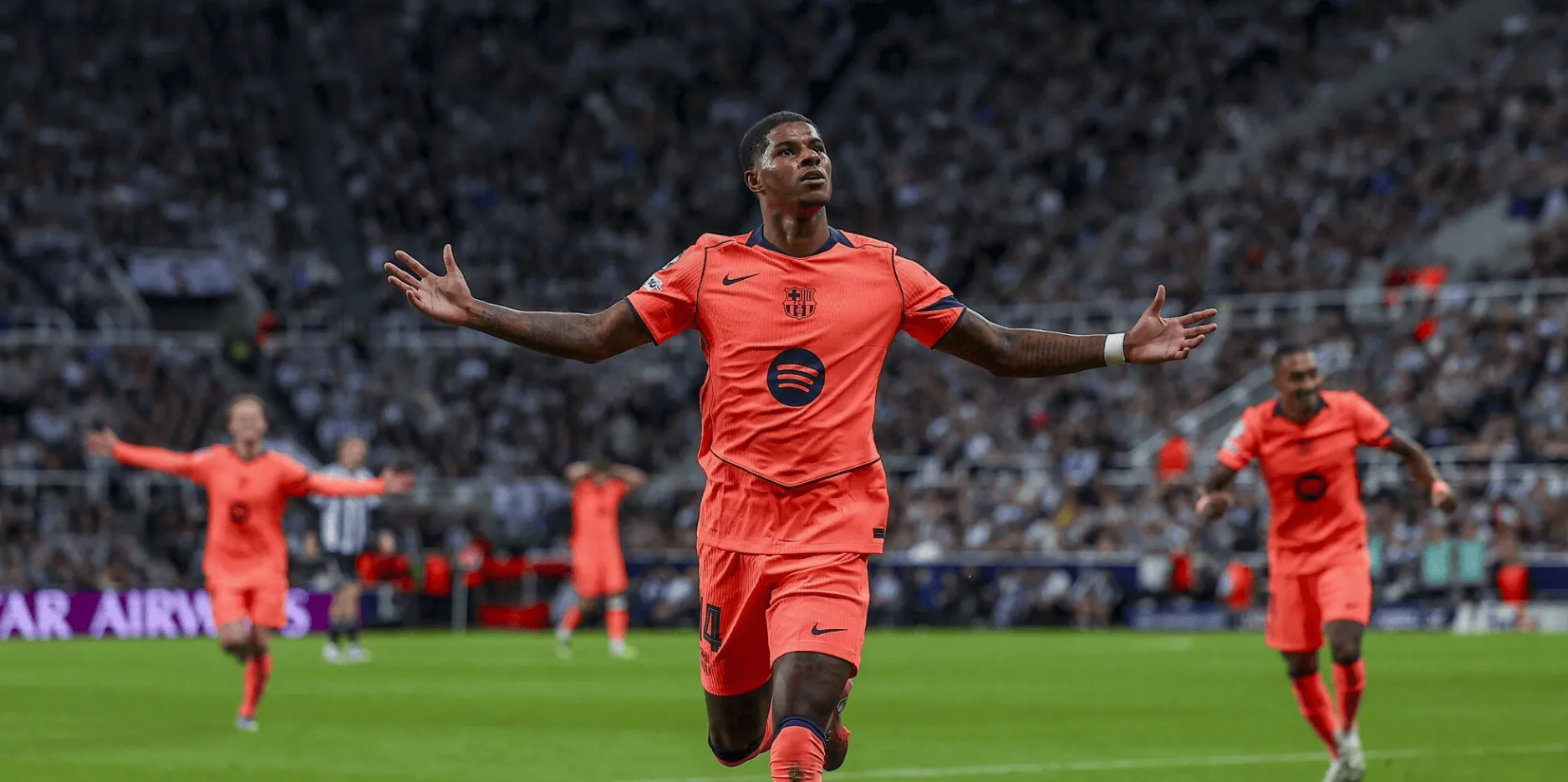 FC Barcelona, Newcastle United, UEFA Champions League, Fans, camel live