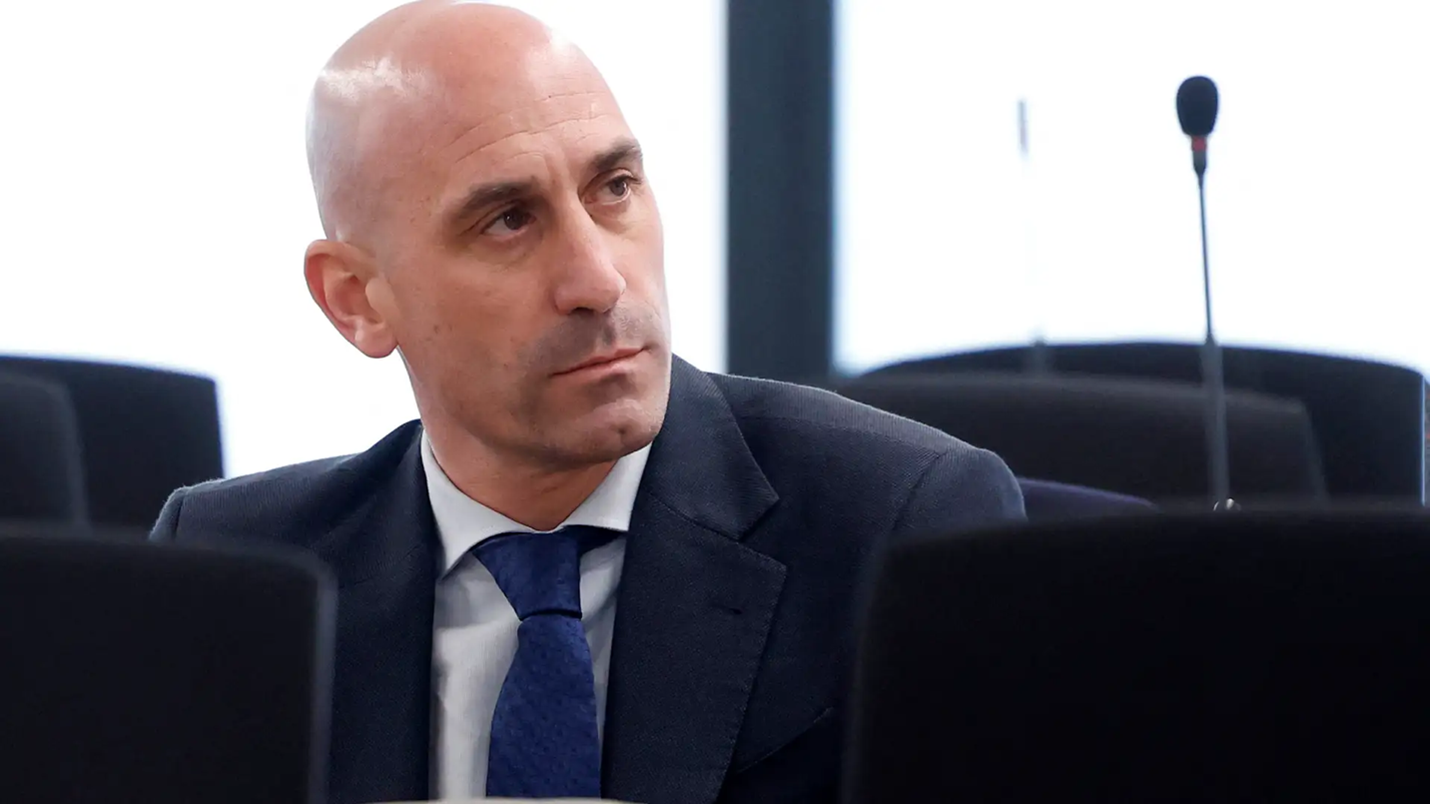 ريال مدريد يضبط استراتيجيته قبل مونديال الأندية: أنشيلوتي يطوي صفحة الجدل وتمديد قصير لمودريتش وفاسكيز أنشيلوتي