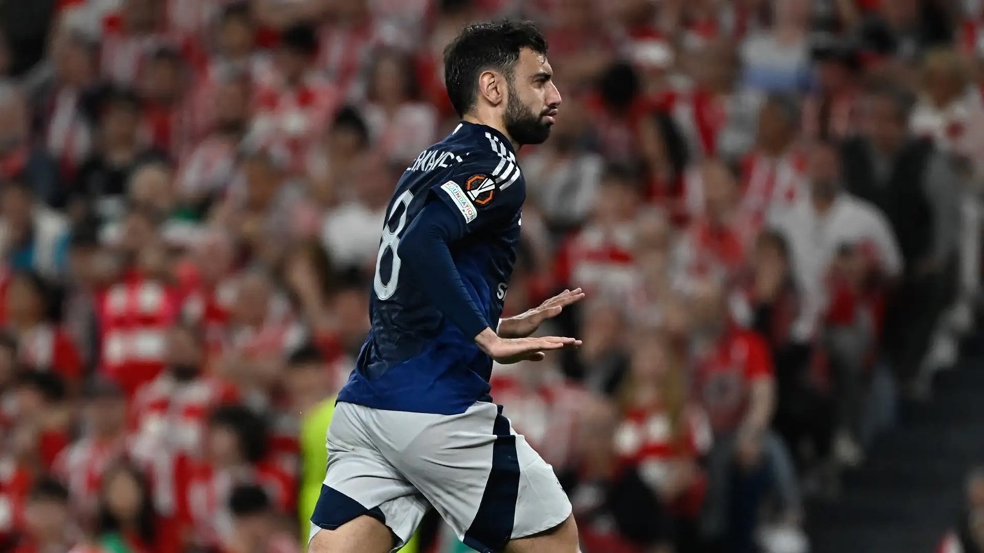 صفقةٌ كبرى على الأبواب.. الهلال يقترب من ضم برونو فيرنانديش بعد موافقة الوكيل الهلال