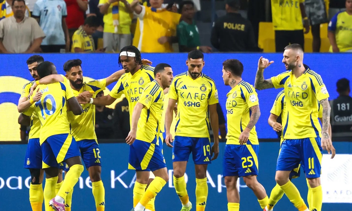 النصر يستهدف تغيير جذري بلاعب وسطه الكرواتي وفيرناندو هييرو يقود مفاوضات الظهير الأيسر النصر