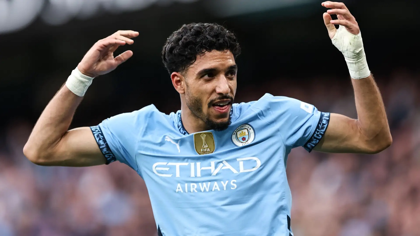 جوارديولا في مرمى النيران بعد صاروخ عمر مرموش… جماهير السيتي تدعو المدرب للخروج من الظل! عمر مرموش