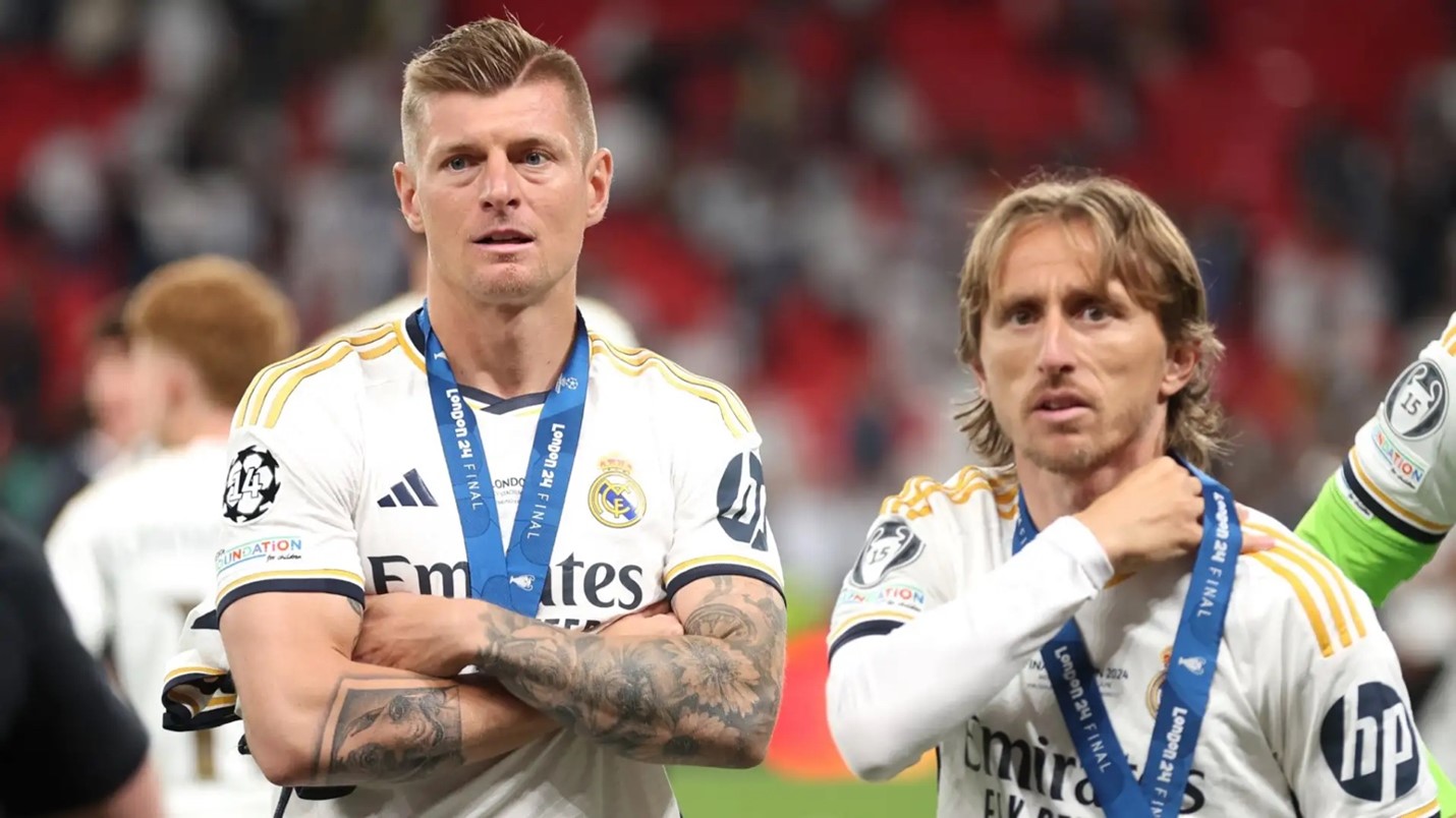 إلي أين يقصد مودريتش؟ مودريتش