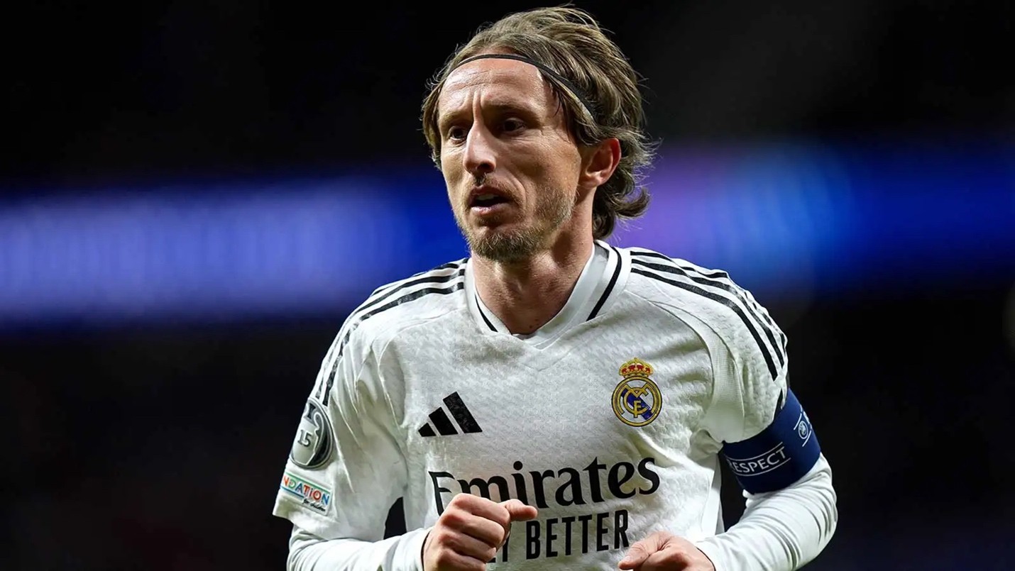 مودريتش يفتتح مملكةً ملكيةً على سواحل ويلز… صفقة “المليون جنيه” تهز عالم كرة القدم! مودريتش