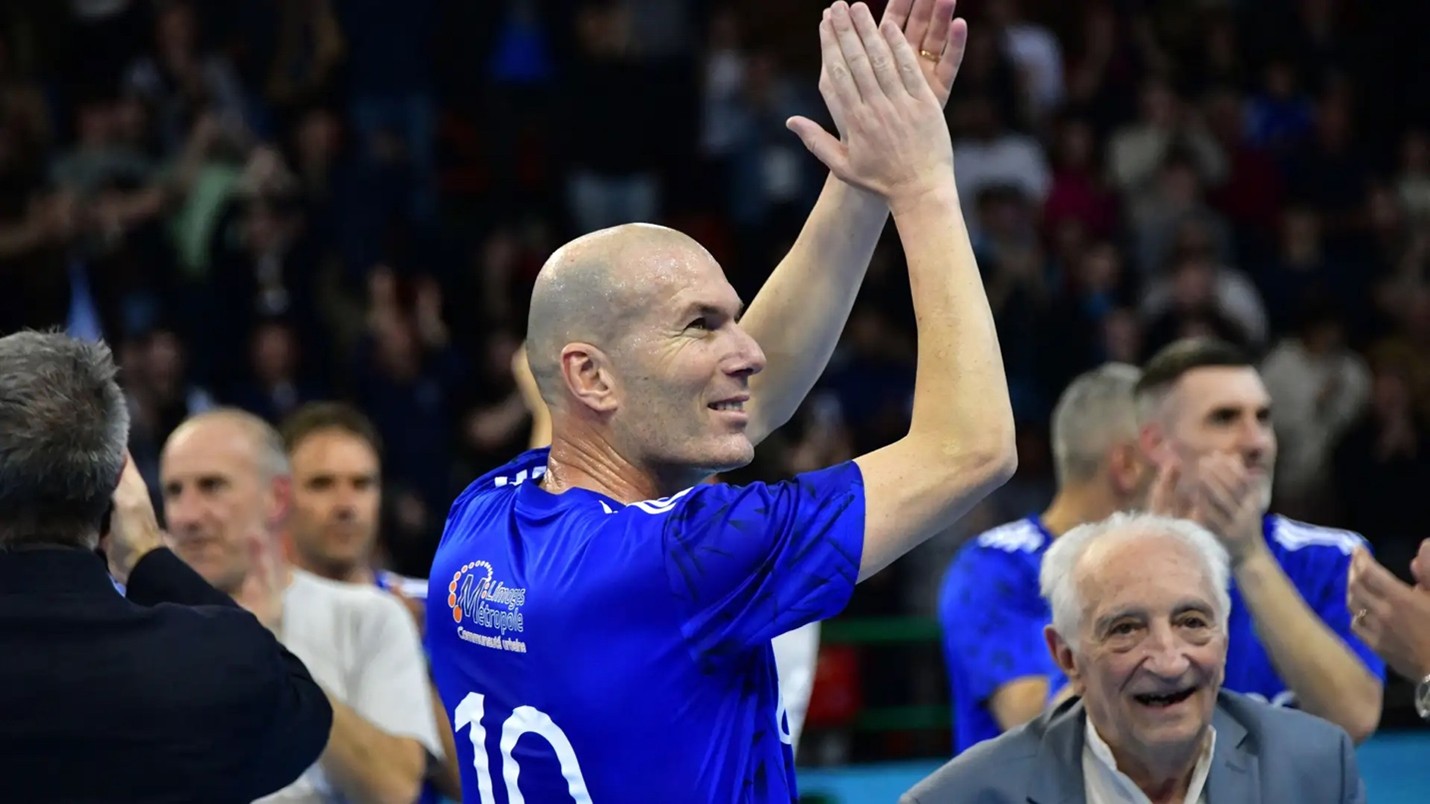 زيدان واقع في سحر لامين يامال لامين يامال