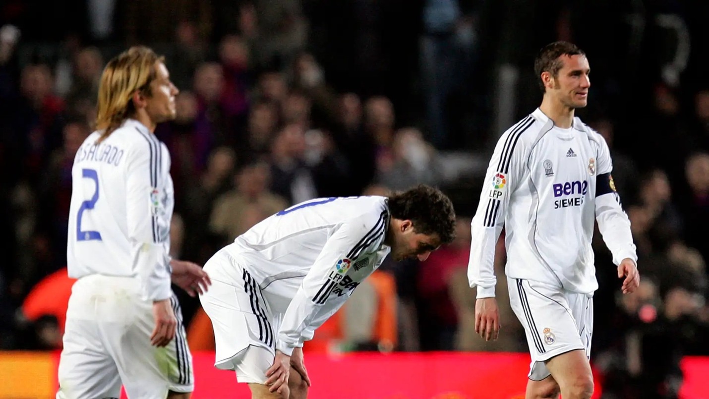 هيليجيرا يكشف معاناة سانتياجوبرنابيو ويهاجم أساطير ريال مدريد هيليجيرا
