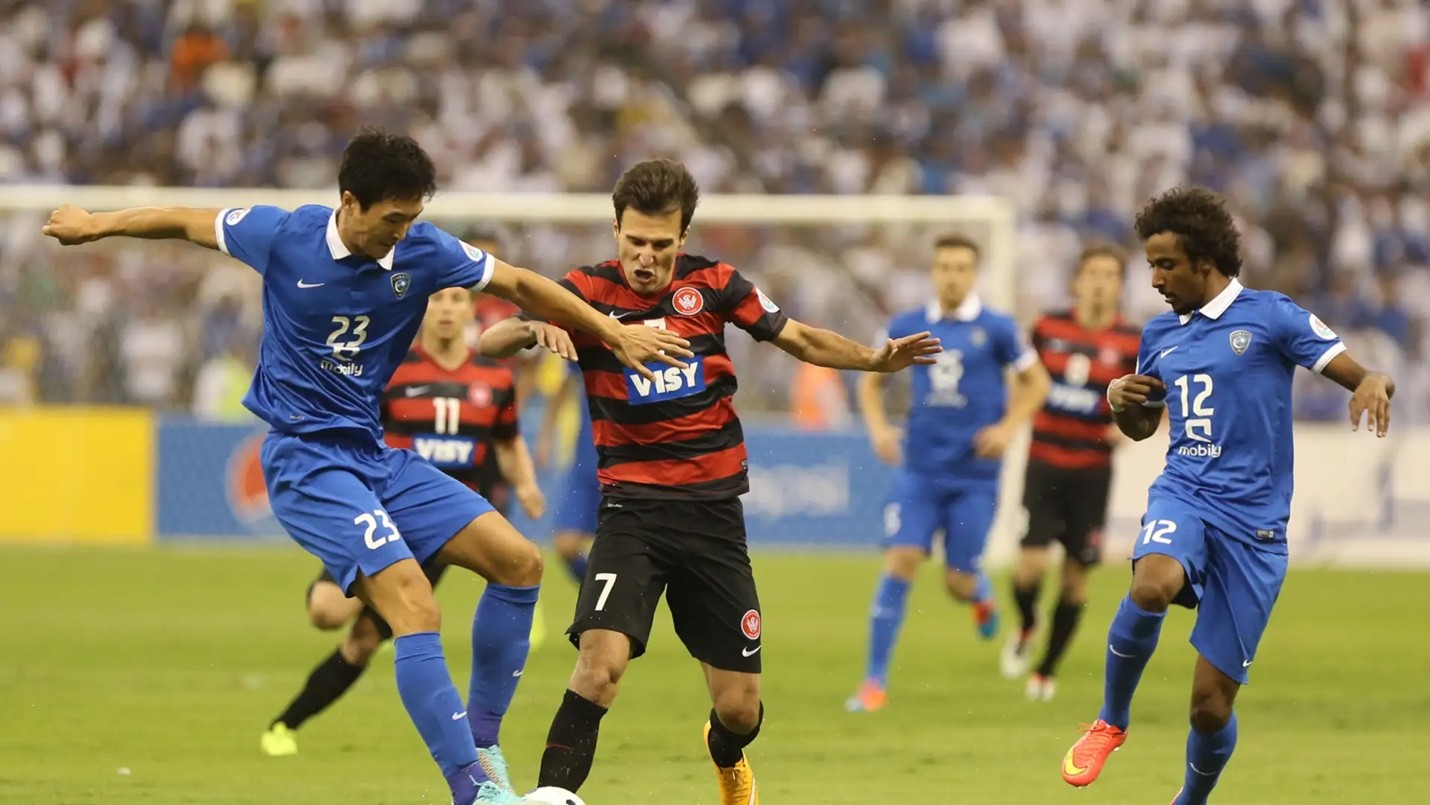 اعتراف أخصائي تأهيل سيدني بمجاملة الحكم في نهائي 2014 أمام الهلال الهلال