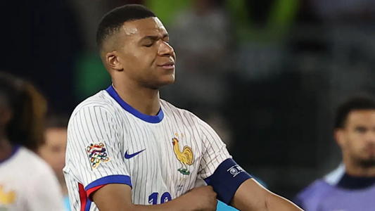 كيليان مبابي يتربع على عرش صانعي الأهداف في تاريخ منتخب فرنسا رغم الخسارة أمام إسبانيا مبابي